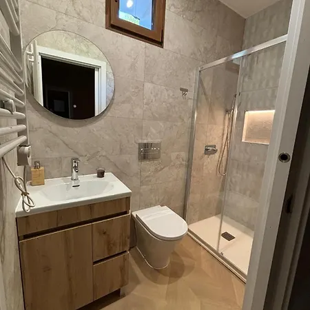 Blue Mountain Santullano (Mieres)